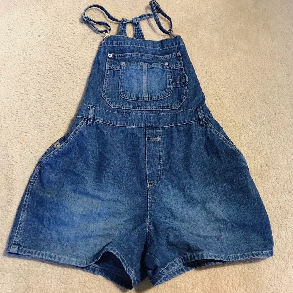 London London Overalls 💙💙💙